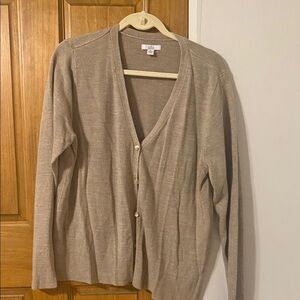 Croft & Barrow Light Tan Cardigan Sweater